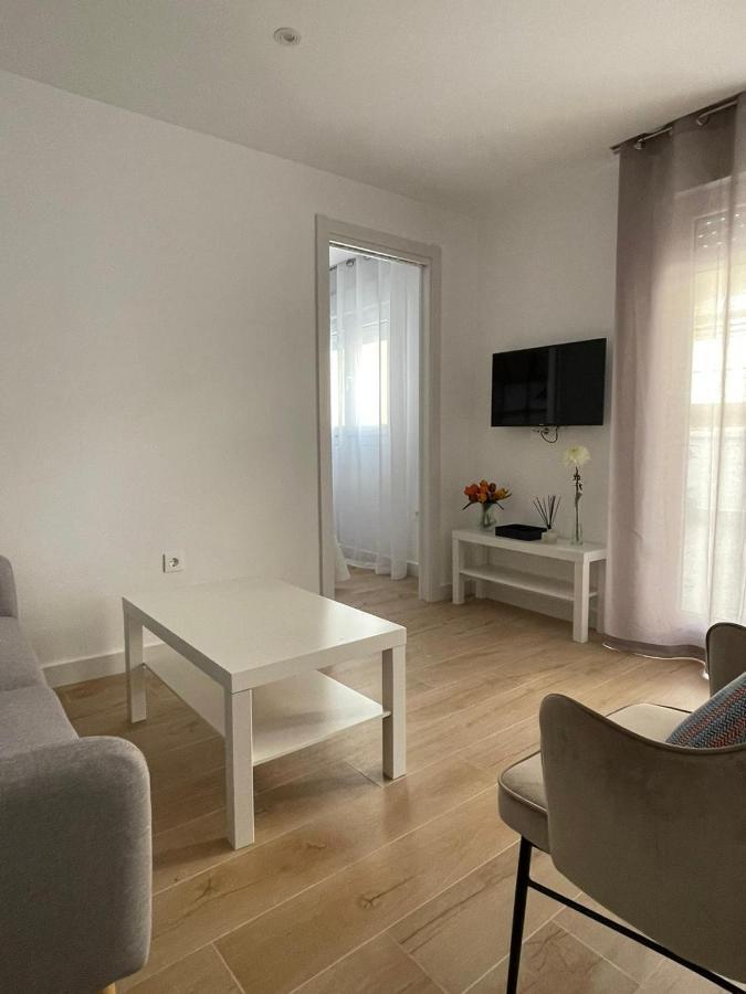 Apartamentos La Hormiga Deluxe آدرا المظهر الخارجي الصورة